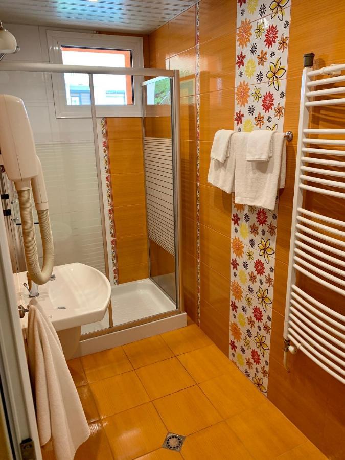 Hotel Elena ヴェリコ・タルノヴォ エクステリア 写真